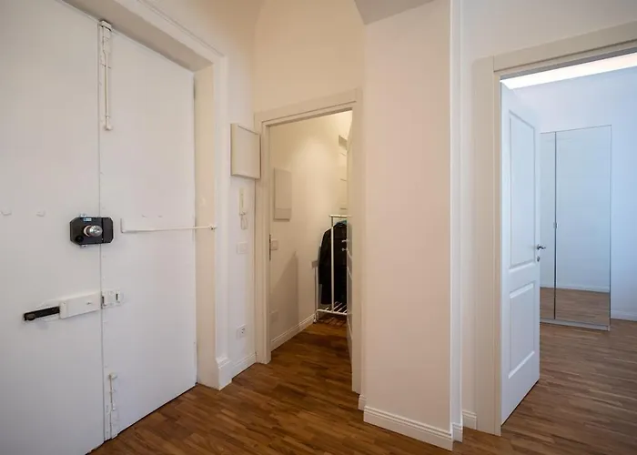 Vatican Cloud Luxury Modern Apartman