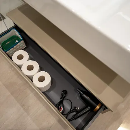 Vatican Cloud Luxury Modern *